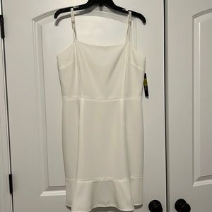 NWT. size 10 Gianni Bini white mini dress.